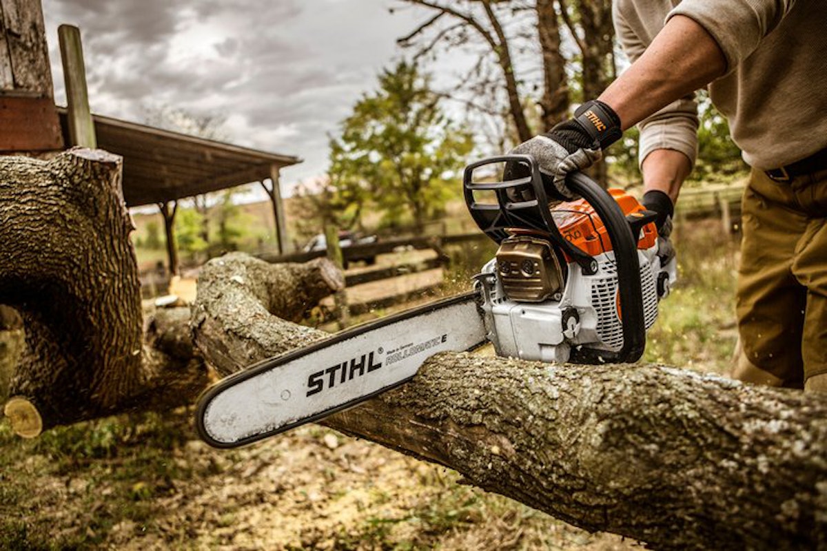 Chainsaw Tune-Up Tips - How to Maintain Your Chainsaw and Keep it Cutting