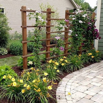 Photo: Createscape Landscaping Service Inc.