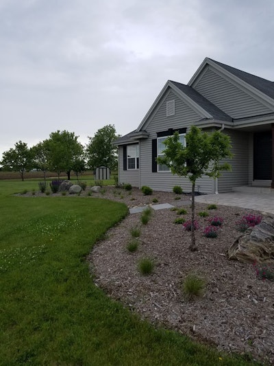 Photo: Createscape Landscaping Service Inc.