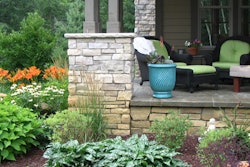 outdoor-patio-pavers-landscape-flowers
