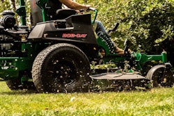 bob-cat-lawn-mower