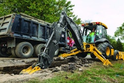 john-deere-l-series-backhoe