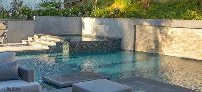 Raindrops Complete Spa.JPG