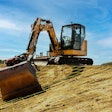 Cat_Grade_for_Mini_Excavators.619e9e445acd9.jpg