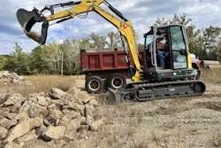Wacker ET58 hydraulic thumb