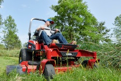 Z Master 4000 HDX action shot