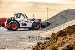 Bobcat TL623 telehandler with bucket attachment