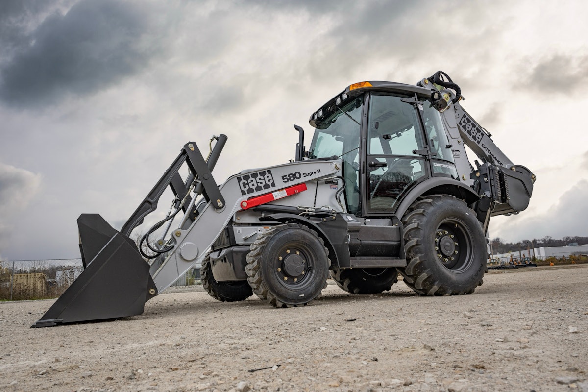 CASE Introduces Restricted Signature Version Backhoe Loader