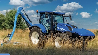 Un extenseur de plage de 71 gallons peut être ajouté à l'avant du tracteur de méthane T6.180.