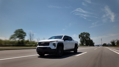 Silverado Ev v Sl1da1mda