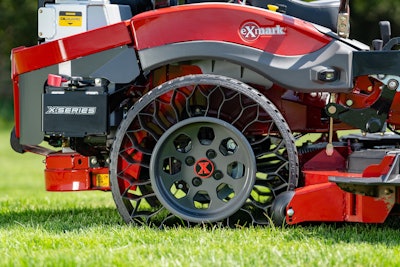 Exmark Tractus Tire 6