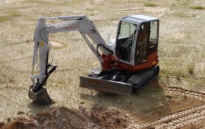 Takeuchi's top-selling TB260