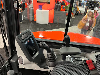 Controls in the Kioti MX 370A