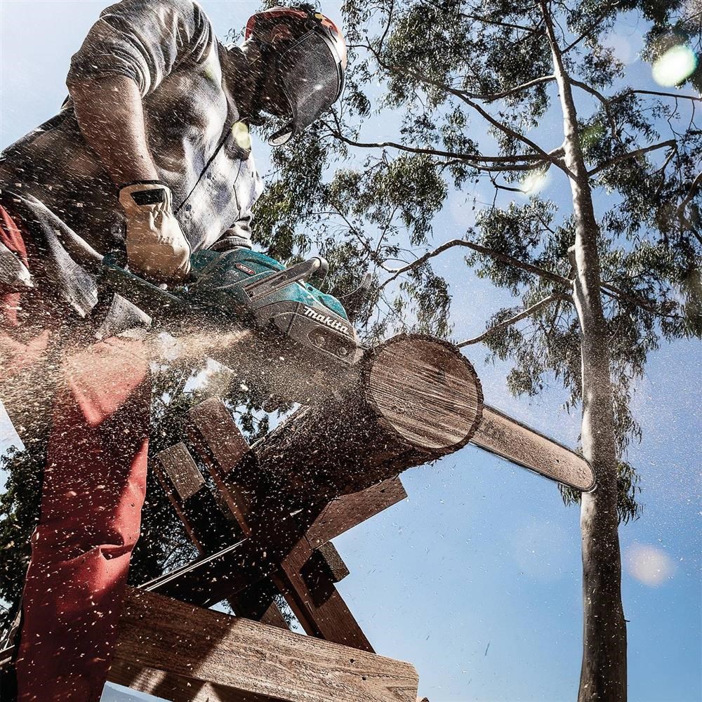 Makita Gcu08 E Action Shot 4