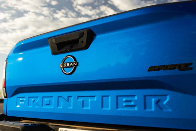 2027 Nissan Frontier Sport Tailgate
